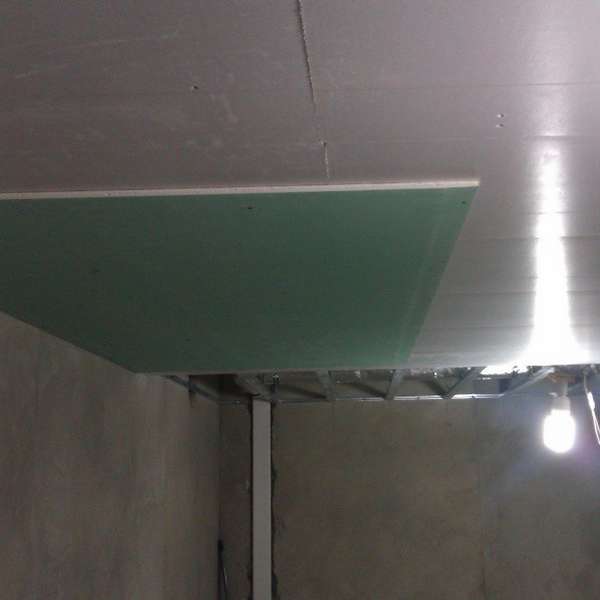 Потолок из гипсокартона с подсветкой - фото