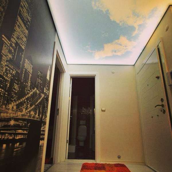 Потолок в коридоре - фото
